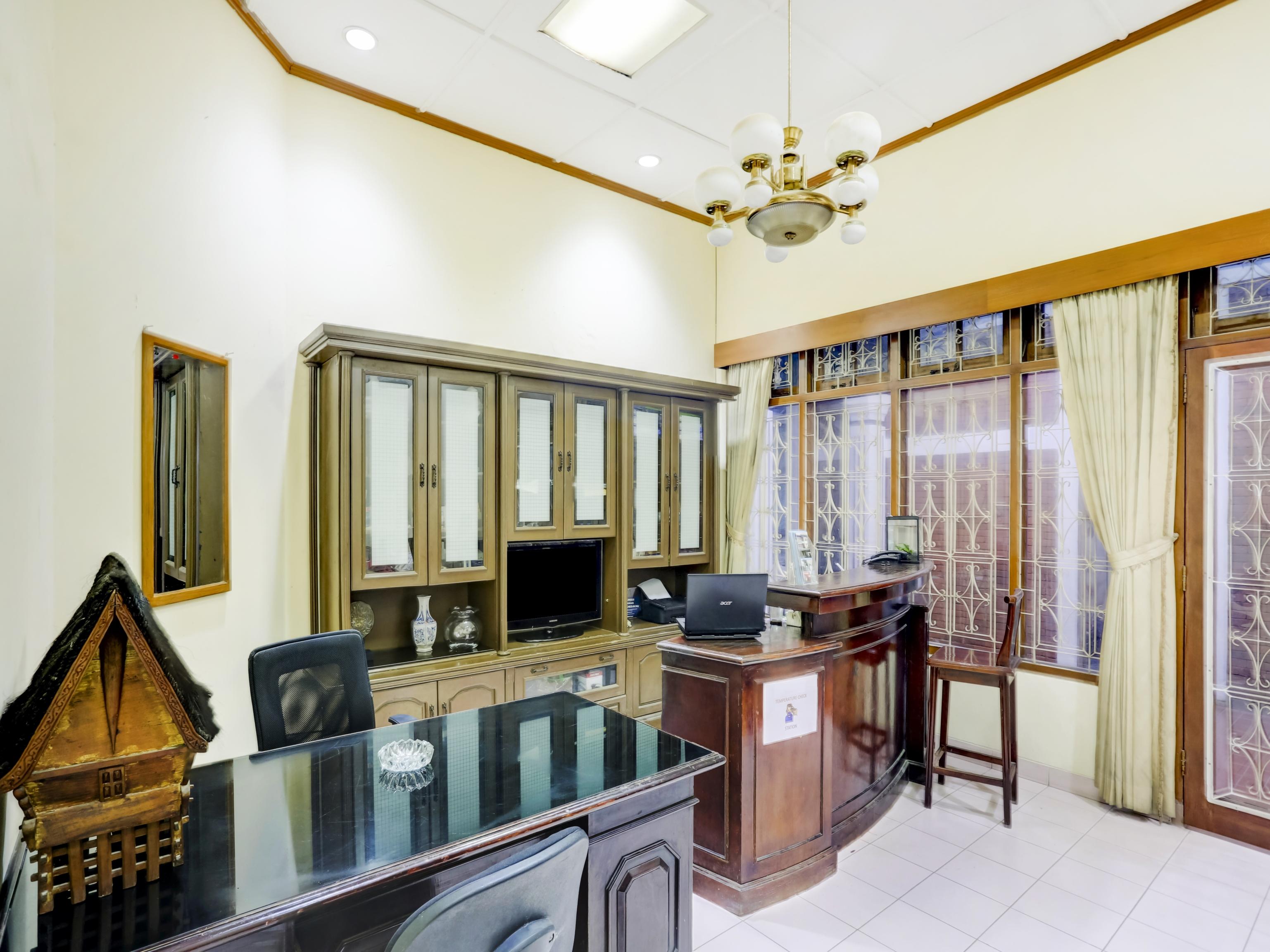 Oyo 90066 Tobana Pejaten House Jakarta Eksteriør bilde